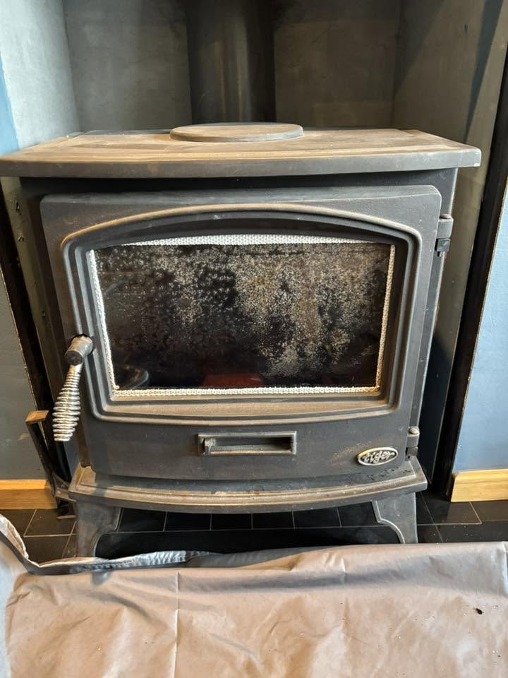 Log burner clean